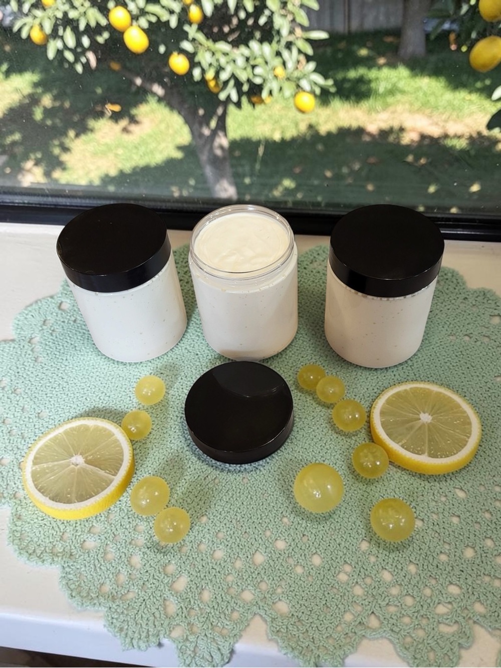 Lotion Shea & Cocoa Butter Luxury Hydration Skin Nutrition Orchid & Vine Lemon